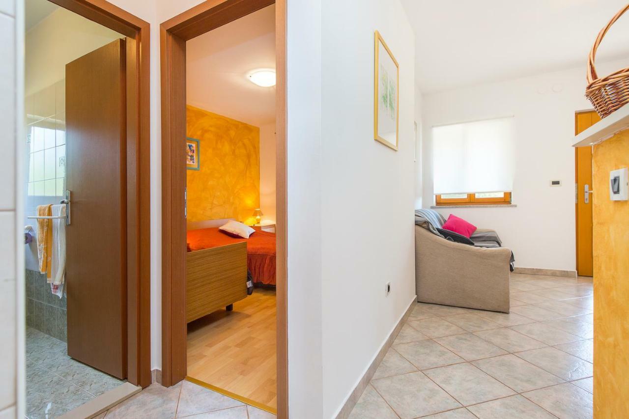 Apartment Ana Лабин Экстерьер фото